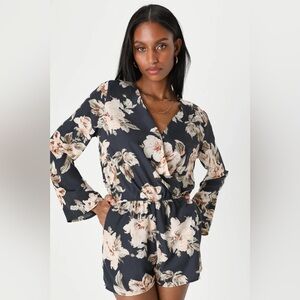 Lulu’s Prairie Daydream Washed Navy Blue Floral Print Romper